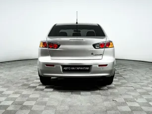 Mitsubishi  4