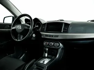 Mitsubishi  5