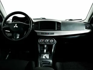 Mitsubishi  6
