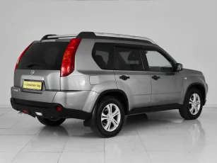Nissan  6