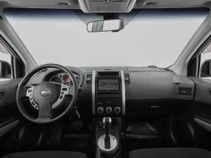 Nissan  8