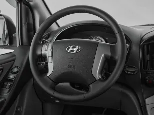 Hyundai  10