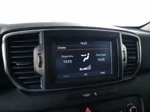 Kia  17