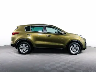 Kia  4