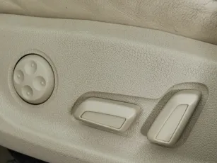 Audi  13