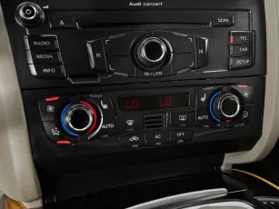 Audi  15