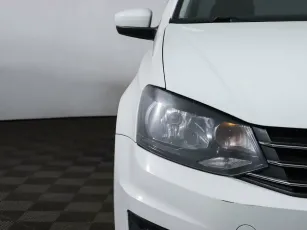 Volkswagen  5