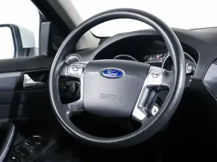 Ford  11