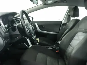 Kia  6