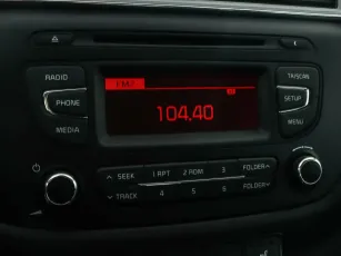 Kia  9