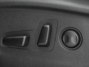 Kia  15