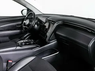 Hyundai  11