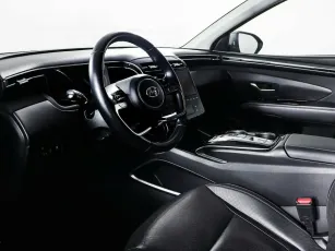 Hyundai  13