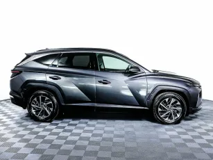 Hyundai  4