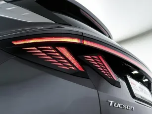 Hyundai  8