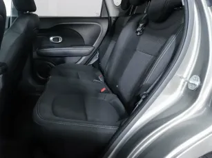 Kia  14