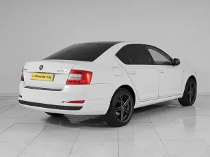 Skoda  6