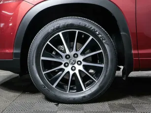 Toyota  7