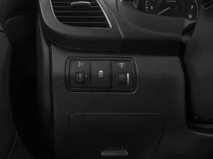 Hyundai  11