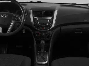 Hyundai  12