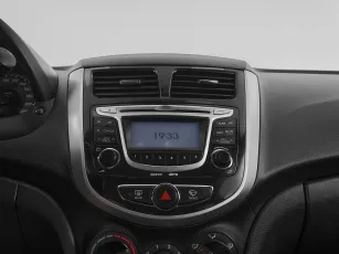 Hyundai  13
