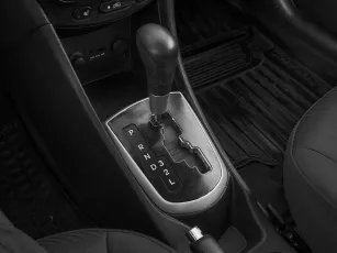 Hyundai  16