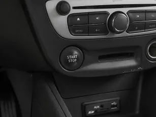 Renault  16