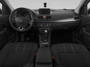 Renault  9