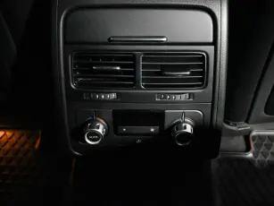Volkswagen  13