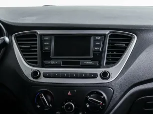 Hyundai  8