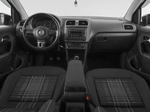 Volkswagen  8