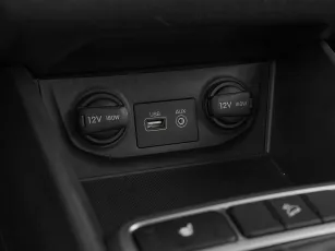 Hyundai  17