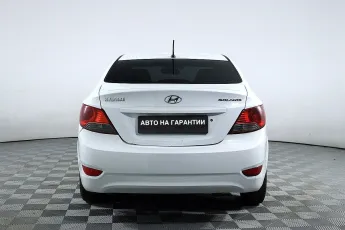 Hyundai  6