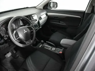 Mitsubishi  6