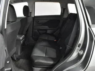 Mitsubishi  8