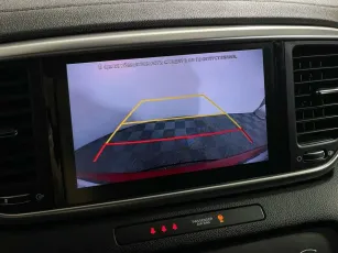 Kia  10