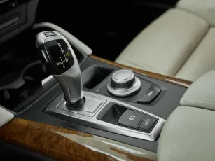 BMW  17