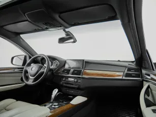 BMW  7