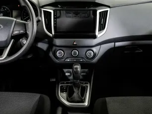 Hyundai  9