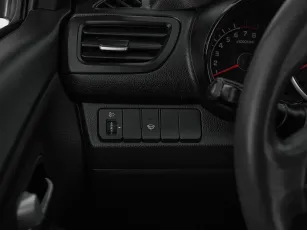 Kia  11