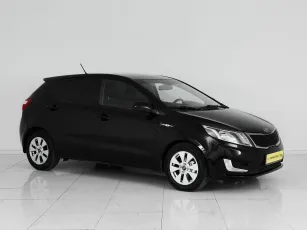 Kia  3