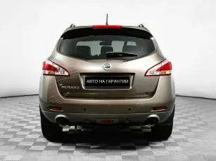 Nissan  4
