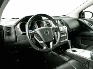 Nissan  6