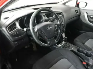 Kia  6