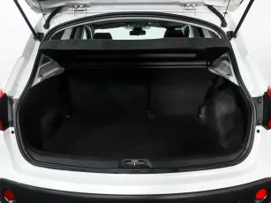 Nissan  11