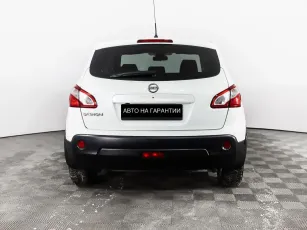 Nissan  6