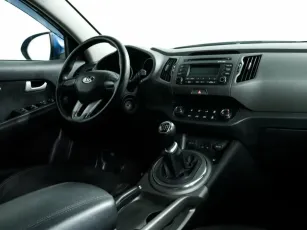 Kia  7