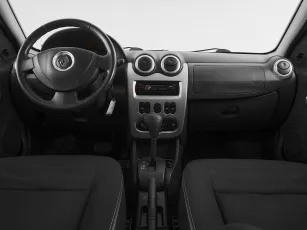 Renault  8