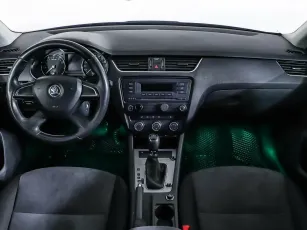 Skoda  10