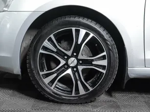 Skoda  8